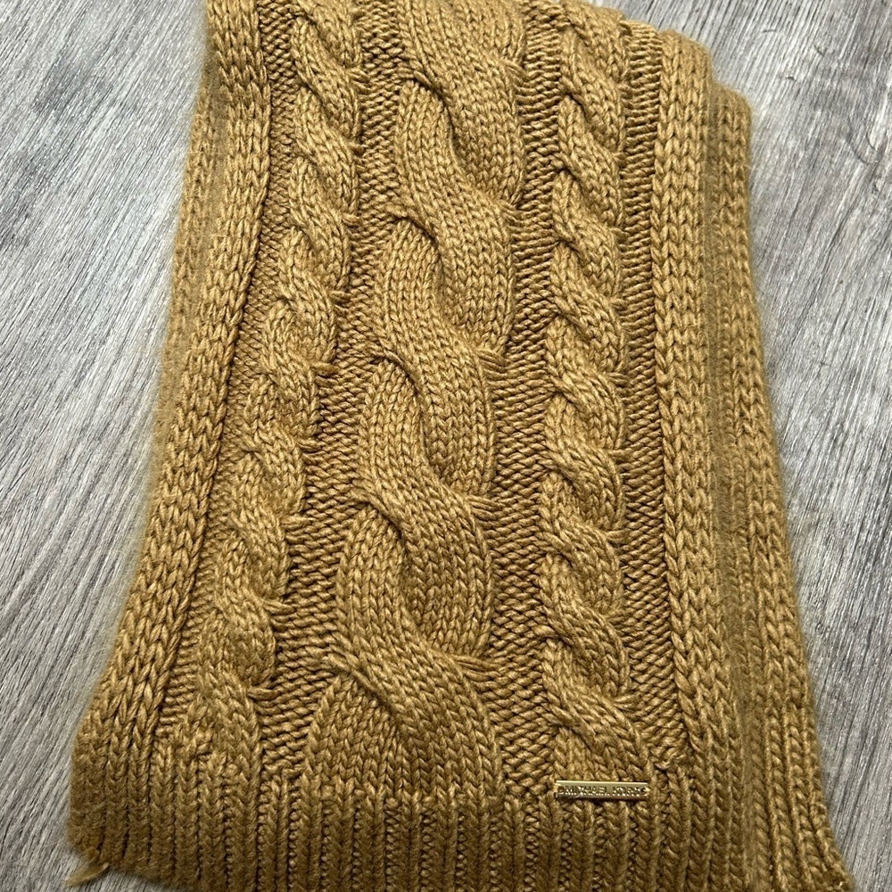 Michael Kors Camel Cable Knit Winter Scarf Tan Chunky Knit Logo - Picture 4 of 6